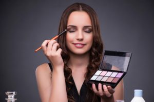 آرایش چشم ها